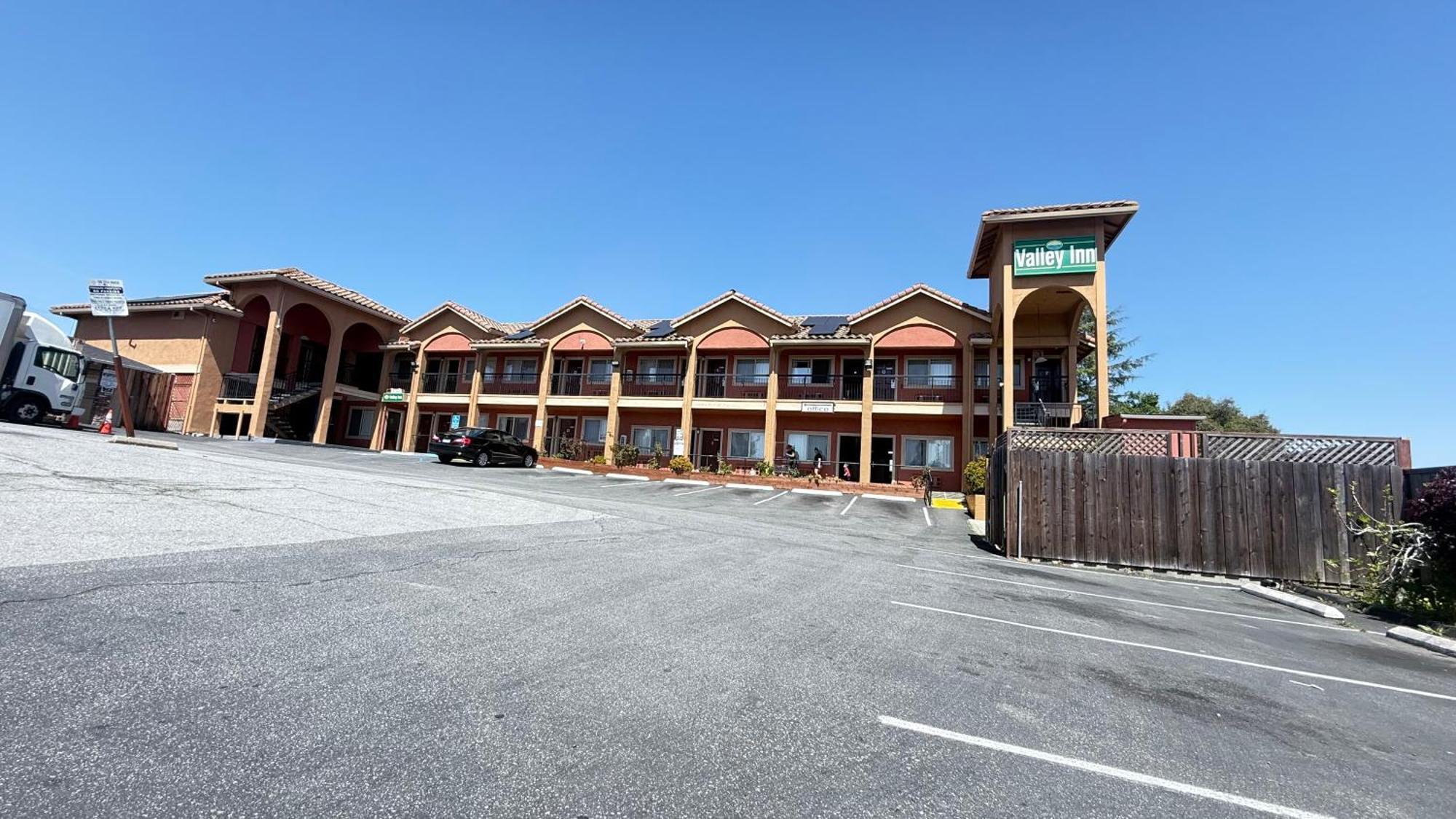 Motel Valley Watsonville